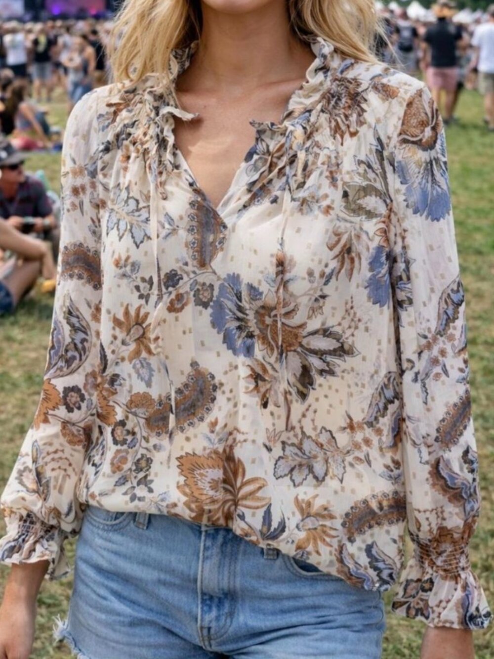 Loft Long Sleeve Ruffle Cream Floral Paisley Blouse Size Large
